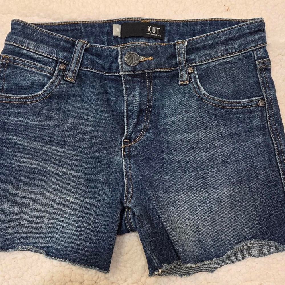 KUT from the Kloth Gidget Fray Short Cut Off Denim Shorts Women's Blue Size 00